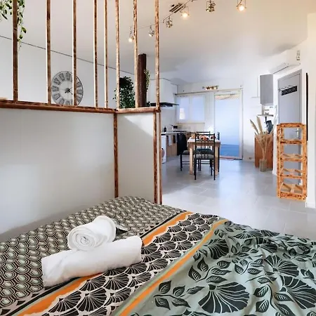 Apartment O Villa* Studio Avec Clim Et Calme *wifi* *